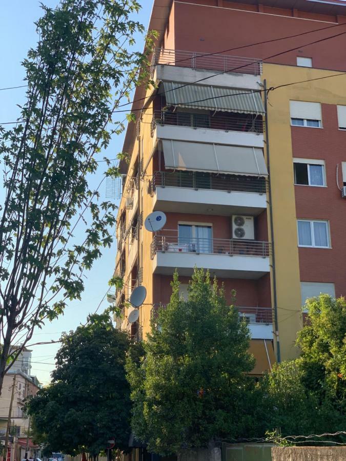 Appartamento New Apartament Tirana Esterno foto